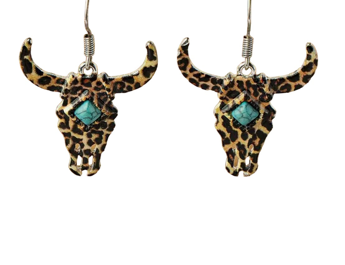 Leopard print steer head